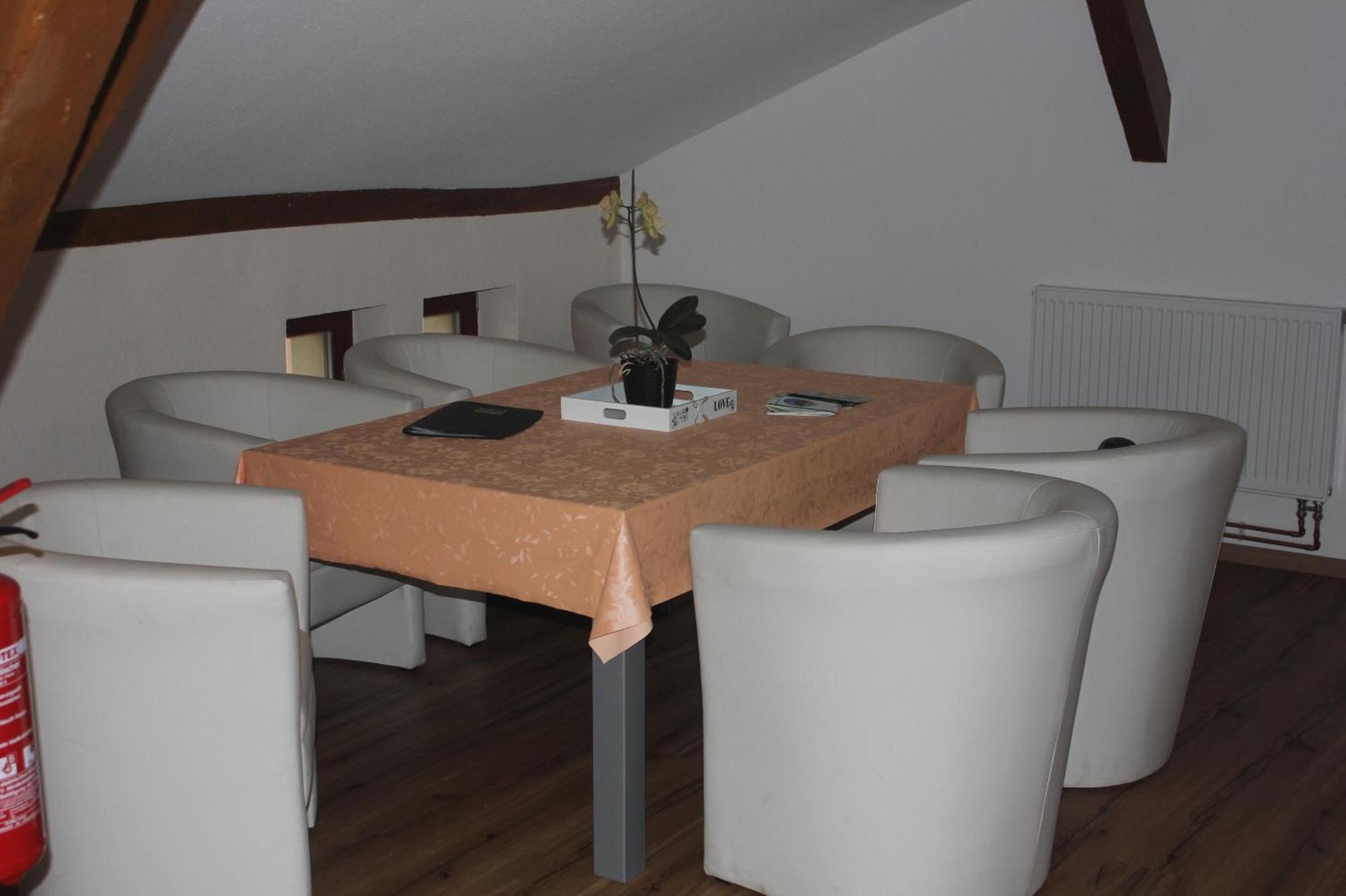 Gaestehaus Innfernow Fürstenberg-Havel Rum bild
