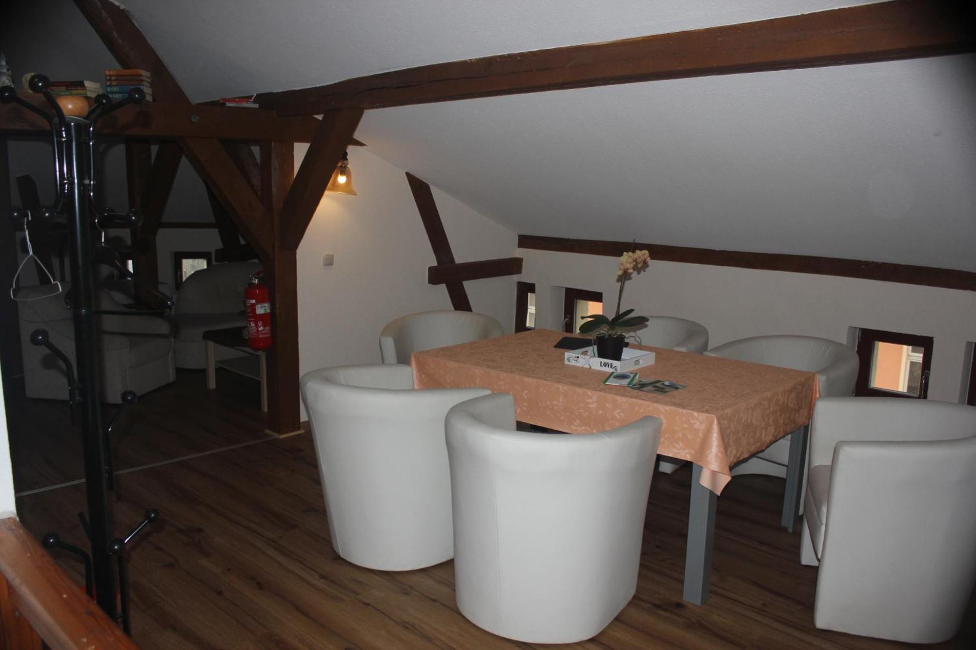 Gaestehaus Innfernow Fürstenberg-Havel Rum bild