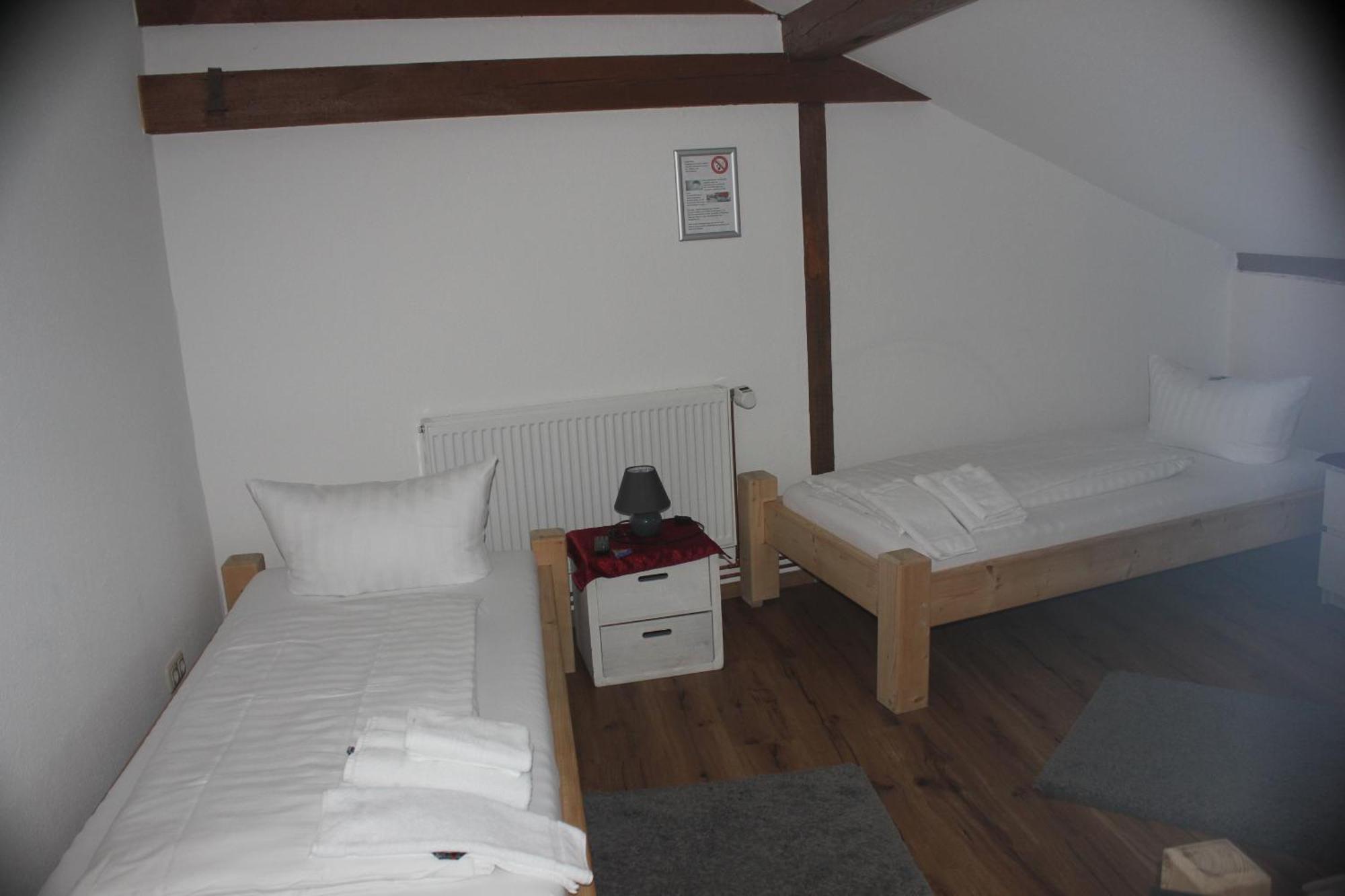 Gaestehaus Innfernow Fürstenberg-Havel Rum bild