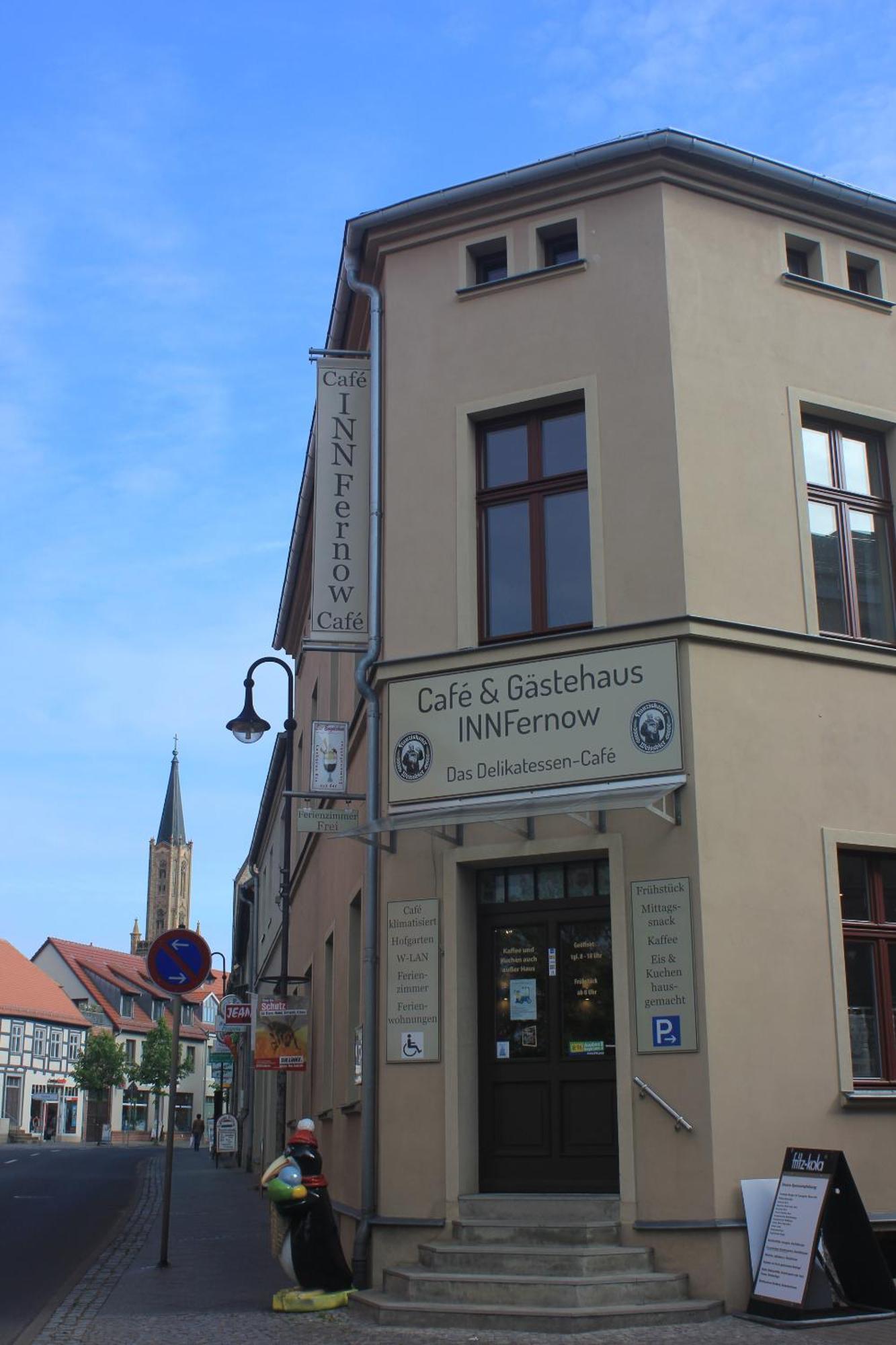 Gaestehaus Innfernow Fürstenberg-Havel Exteriör bild